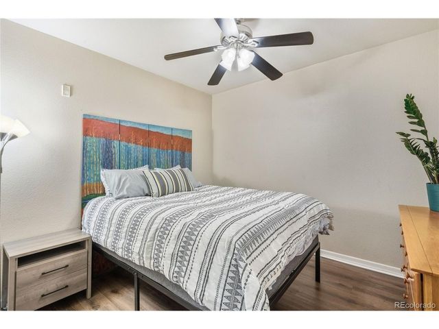 1623 Saint Paul St 402, Denver, CO 80206
