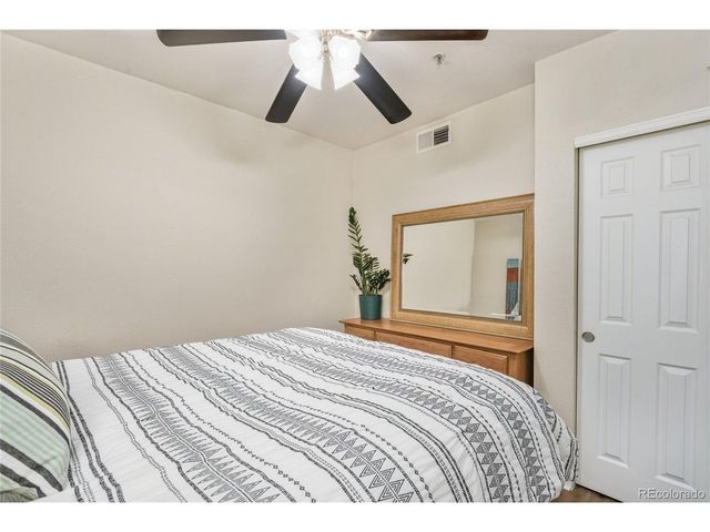 1623 Saint Paul St 402, Denver, CO 80206
