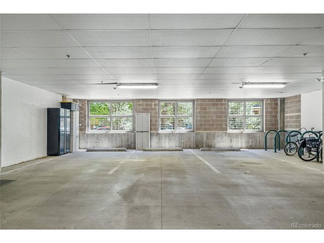 1623 Saint Paul St 402, Denver, CO 80206