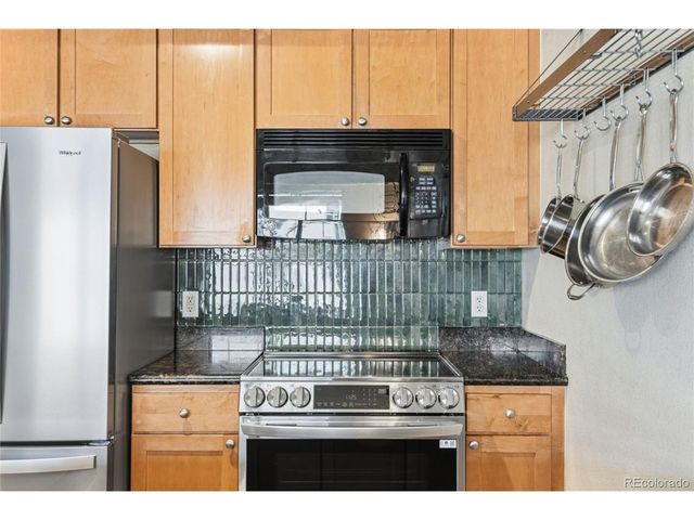 1623 Saint Paul St 402, Denver, CO 80206
