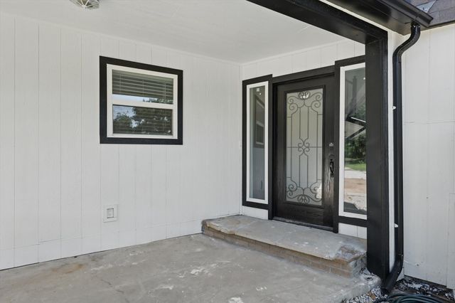 1812 W Eldorado Parkway, Little Elm, TX 75068