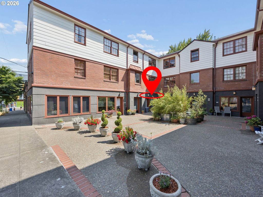 5400 Ne 30TH Ave 102, Portland, OR 97211