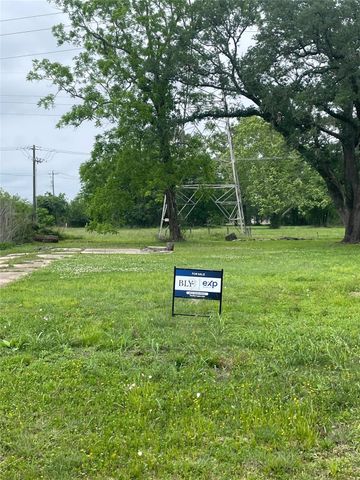 2815 Timber Drive, Dickinson, TX 77539