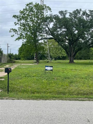 2815 Timber Drive, Dickinson, TX 77539