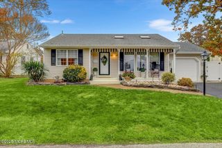 55 Crest Drive, Brick, NJ 08724