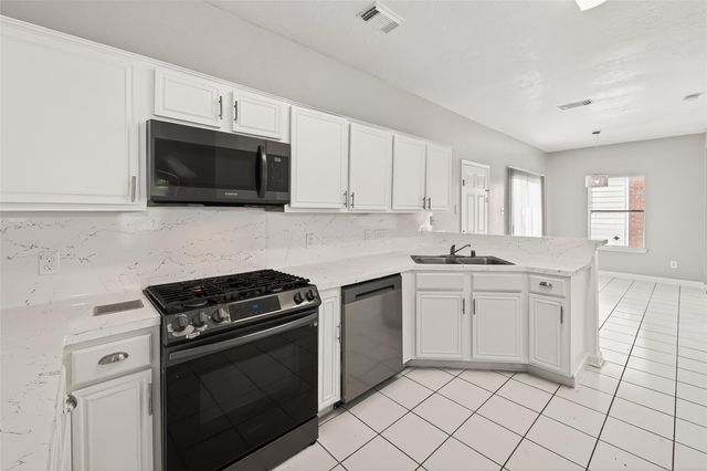 4018 Timber Corner, Houston, TX 77082