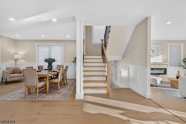 242 Saint Paul St, Westfield Town, NJ 07090