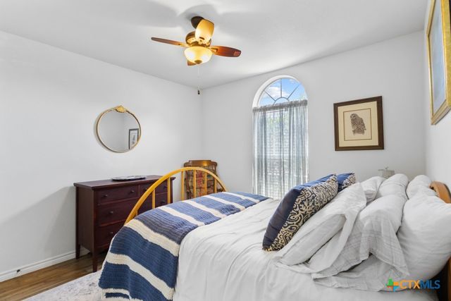 293 Donatello, Kyle, TX 78640