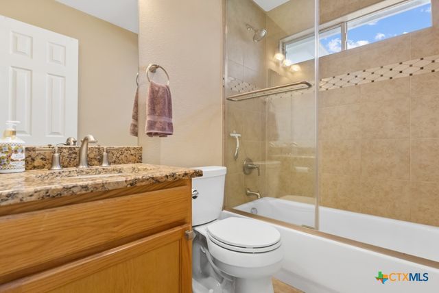 293 Donatello, Kyle, TX 78640