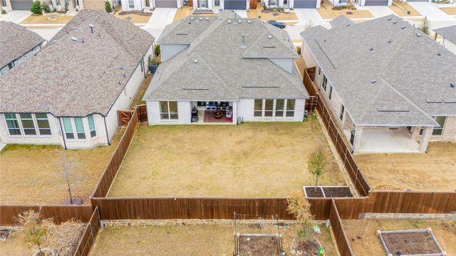 1700 Hydrangea Lane, Celina, TX 75078