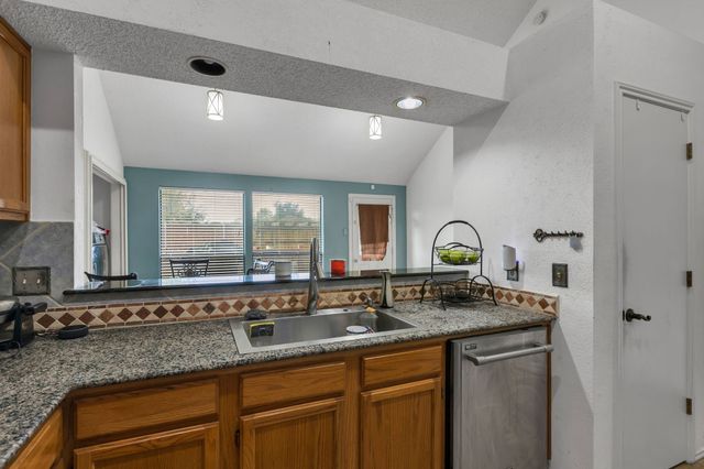 8405 Spinnaker Cove, Rowlett, TX 75089