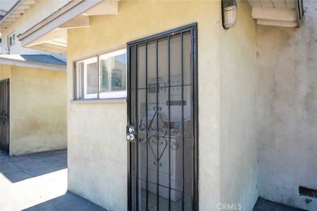 15445 Vanowen Street, Van Nuys, CA 91406