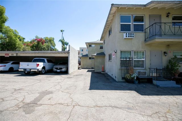 15445 Vanowen Street, Van Nuys, CA 91406