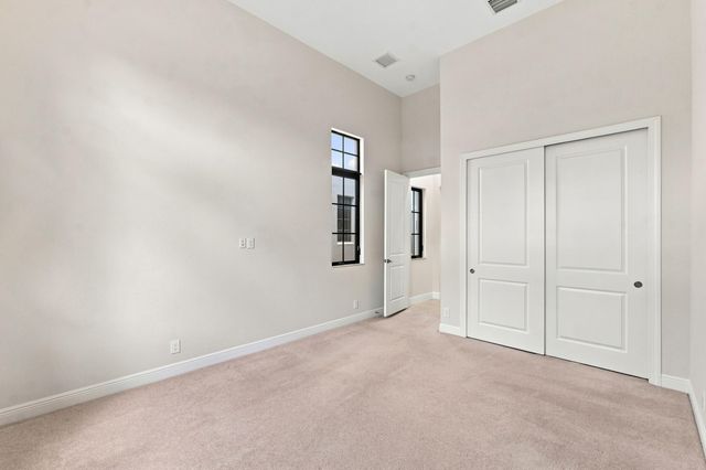 8166 Emerald Avenue, Parkland, FL 33076