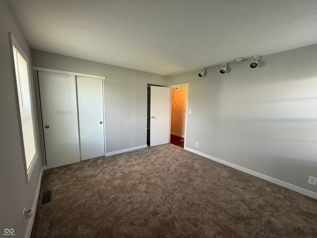1109 HOY Avenue, Lebanon, IN 46052