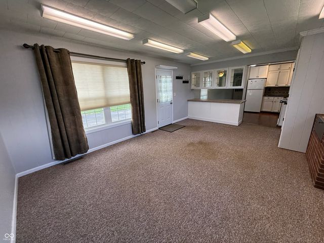 1109 HOY Avenue, Lebanon, IN 46052