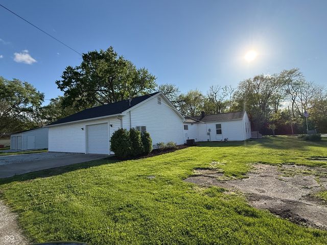 1109 HOY Avenue, Lebanon, IN 46052
