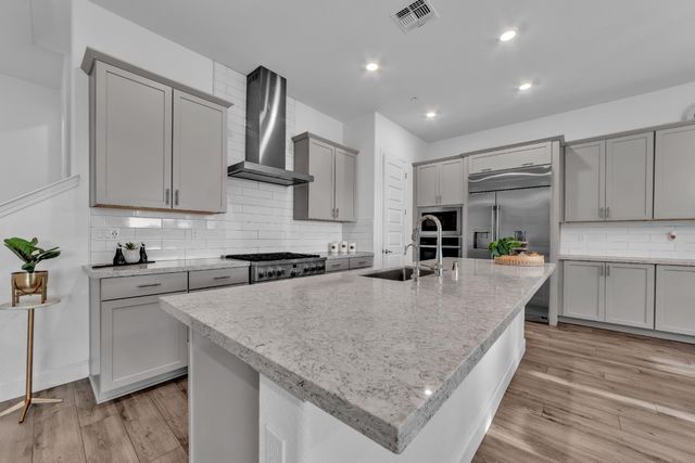 3281 Garden Terrace Dr, Folsom, CA 95630