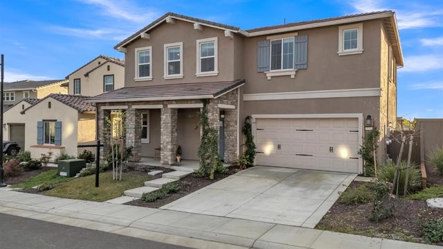 3281 Garden Terrace Dr, Folsom, CA 95630