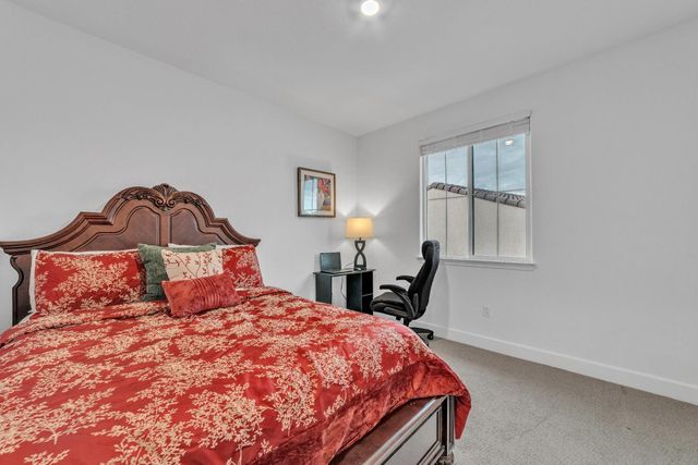 3281 Garden Terrace Dr, Folsom, CA 95630