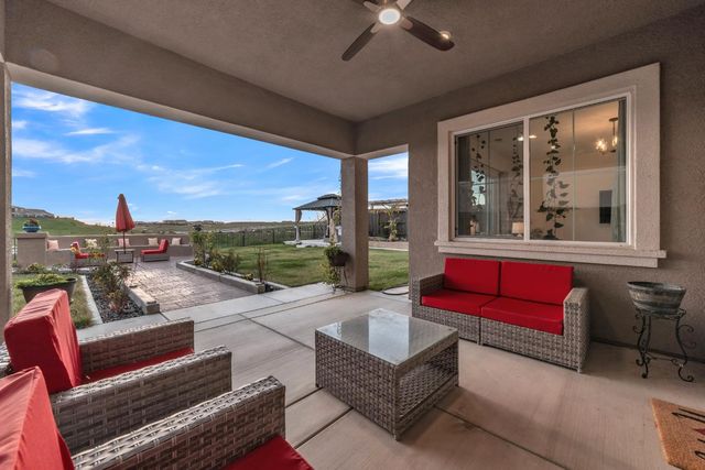 3281 Garden Terrace Dr, Folsom, CA 95630