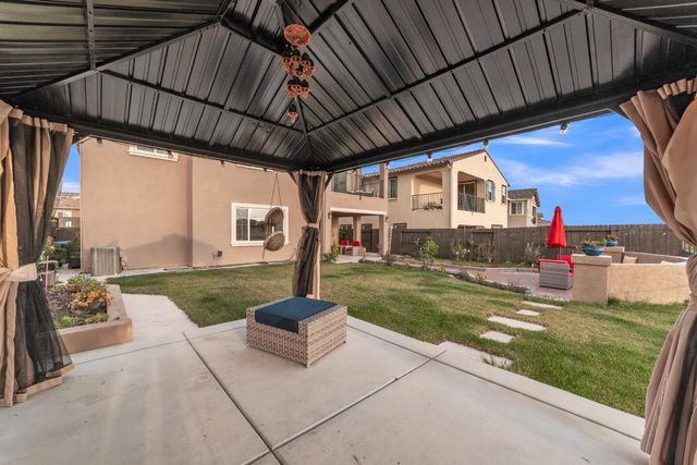 3281 Garden Terrace Dr, Folsom, CA 95630