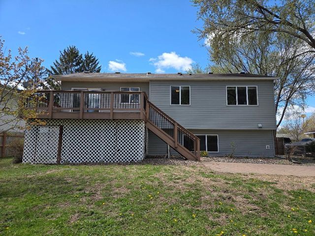 4612 Hampshire Avenue N, Crystal, MN 55428
