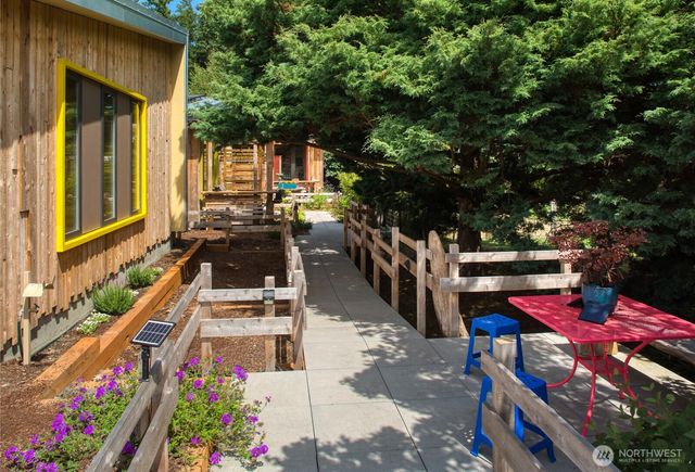 624 A, B & C 2nd Street, Langley, WA 98260