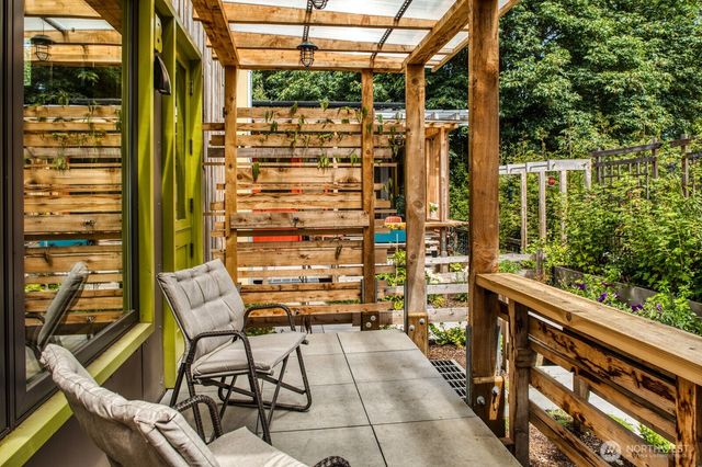 624 A, B & C 2nd Street, Langley, WA 98260