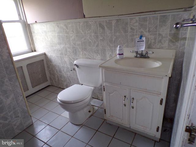 2217-23 GEORGES LN, Philadelphia, PA 19131