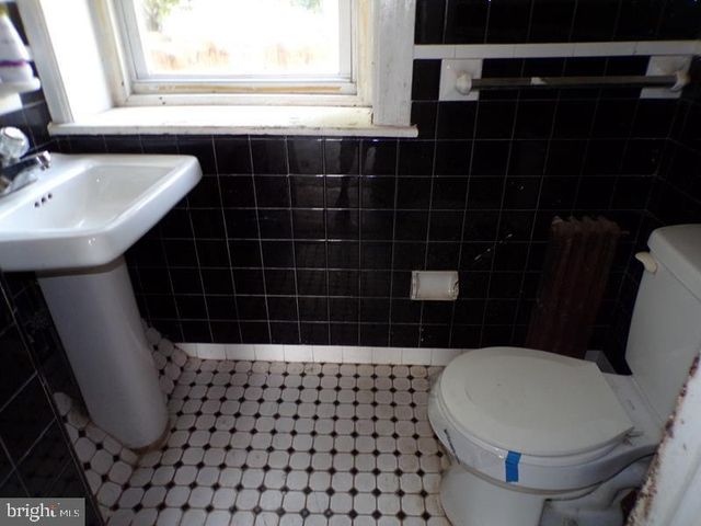 2217-23 GEORGES LN, Philadelphia, PA 19131