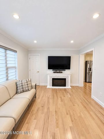 43 Frederick Avenue, Howell, NJ 07731
