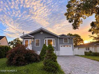 43 Frederick Avenue, Howell, NJ 07731