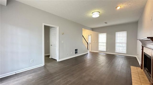 430 Meadowfield Trail, Lawrenceville, GA 30043