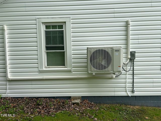 518 Spring Avenue, Wise, VA 24293