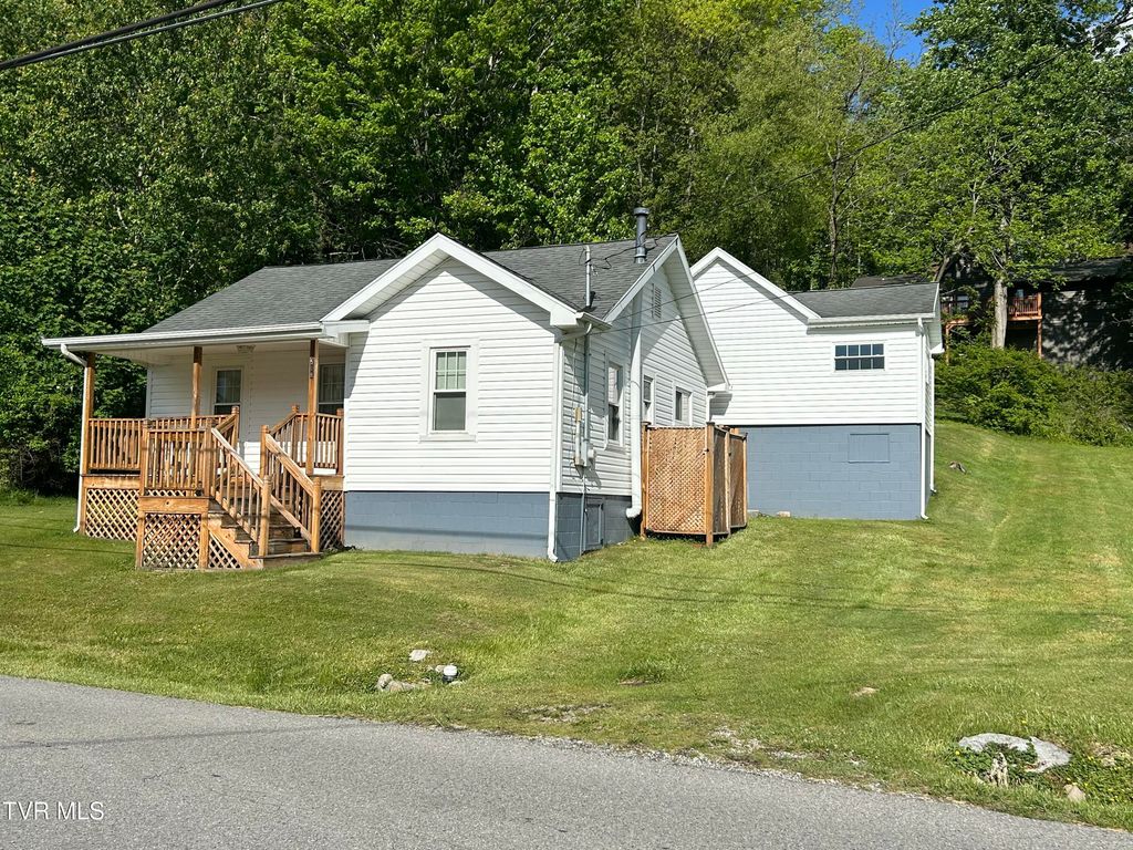518 Spring Avenue, Wise, VA 24293