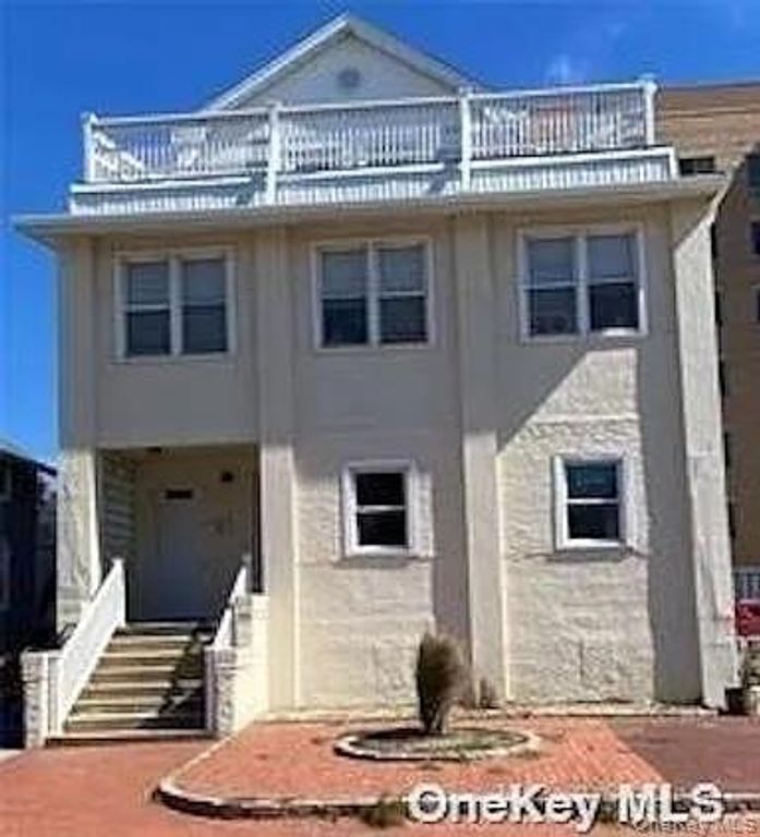 110 Grand Boulevard 4, Long Beach, NY 11561
