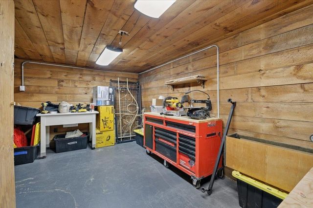 246 Hill Road, Franklin, NH 03235