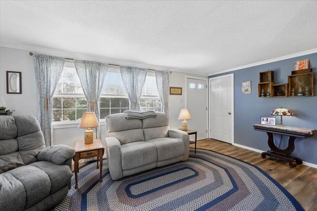 246 Hill Road, Franklin, NH 03235