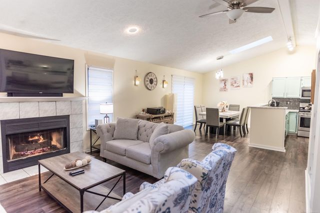 46828 Scotch Pine Lane, Macomb Twp, MI 48042