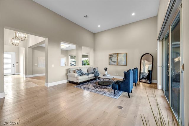 6824 Steel Mist Street, Las Vegas, NV 89148