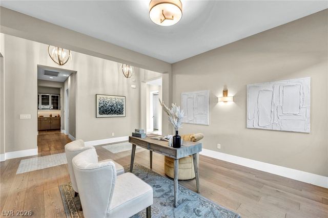 6824 Steel Mist Street, Las Vegas, NV 89148