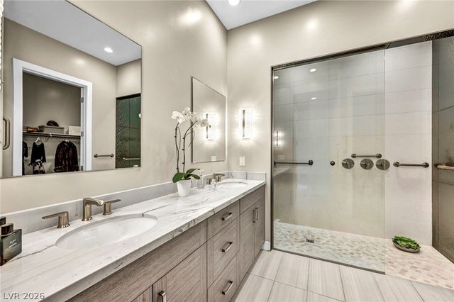 6824 Steel Mist Street, Las Vegas, NV 89148