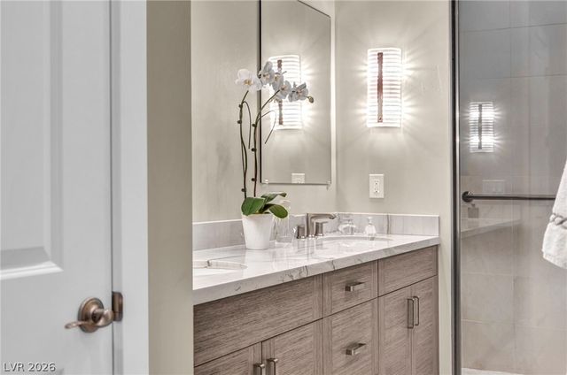 6824 Steel Mist Street, Las Vegas, NV 89148