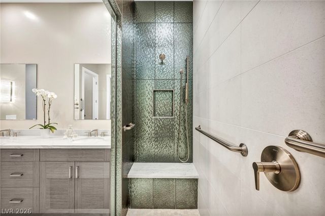 6824 Steel Mist Street, Las Vegas, NV 89148