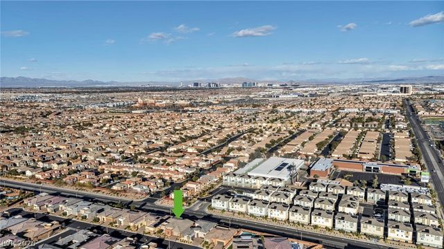 6824 Steel Mist Street, Las Vegas, NV 89148