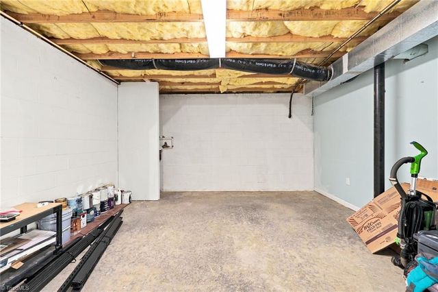 1035 Trinity Place Road, Tobaccoville, NC 27050