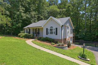 1035 Trinity Place Road, Tobaccoville, NC 27050