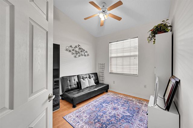 5305 NW 126th Dr, Coral Springs, FL 33076