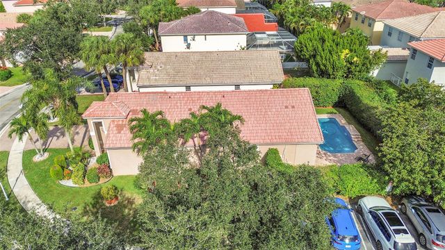5305 NW 126th Dr, Coral Springs, FL 33076